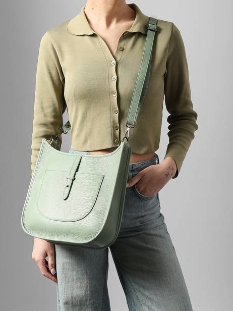 Shoulder Bag Caviar Leather Milano Green caviar CA25068 other view 1