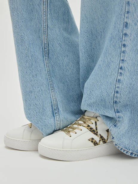 Sneakers Vanessa wu White women BK2840LP other view 1
